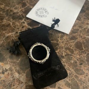 Never worn Chrome Hearts Eternity Vine Band Ring size Mens Size 14/15